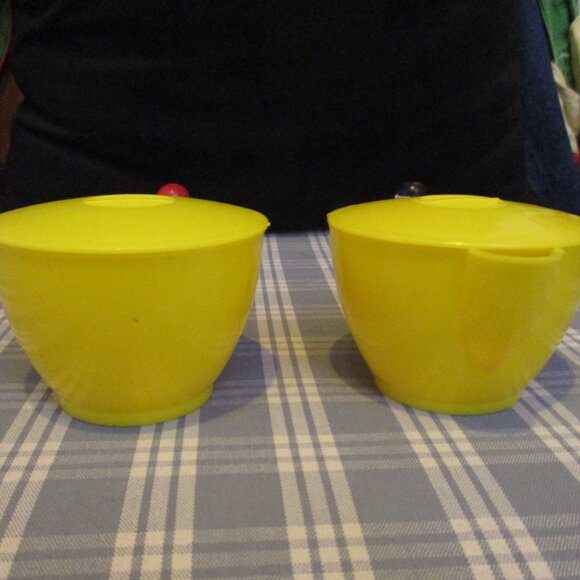 Vtg Miss Martha Originals Sugar and Creamer bowls w/lids! Rare! - Picture 3 of 8